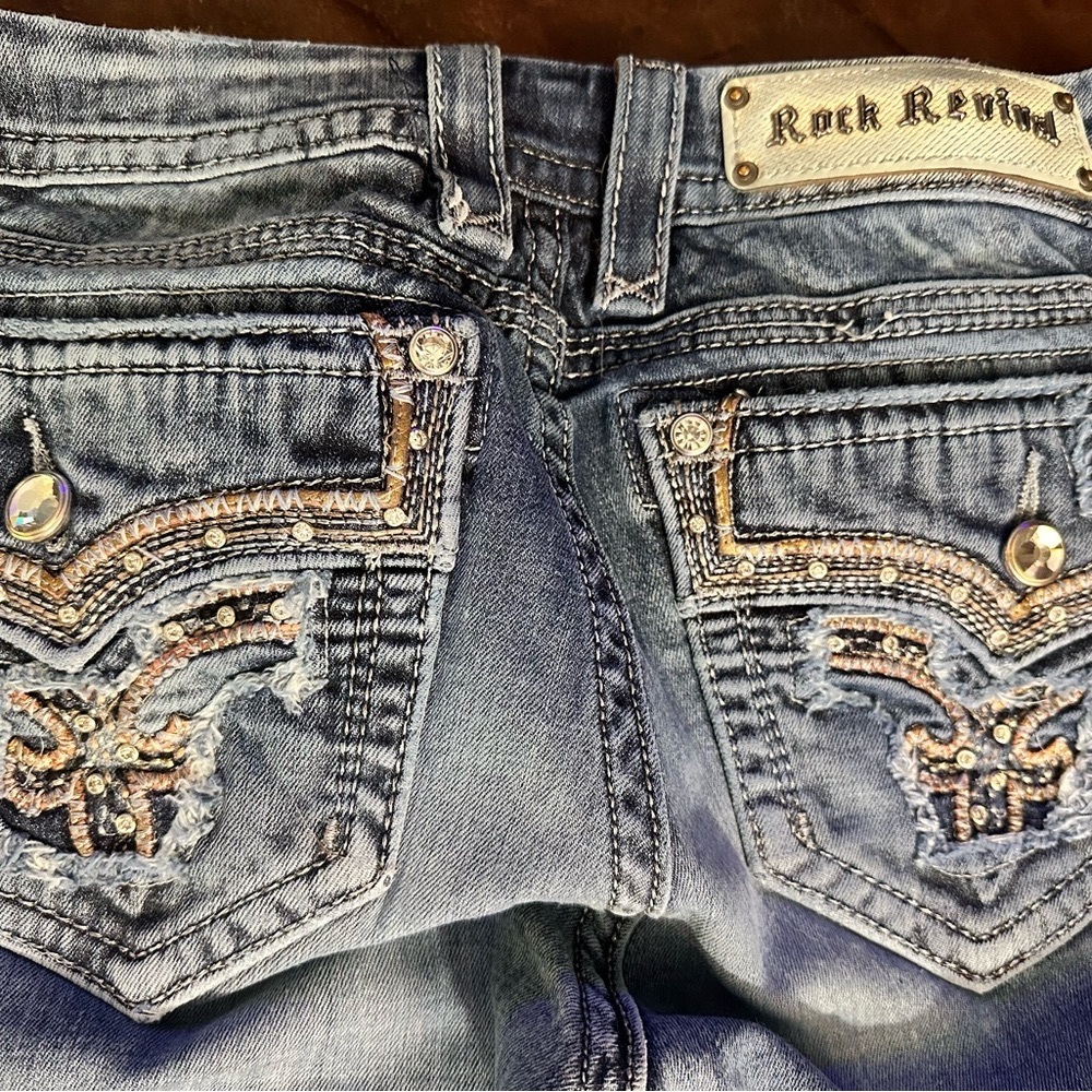 NWOT Rock Revival BETTY Low Rise Bootcut Jeans